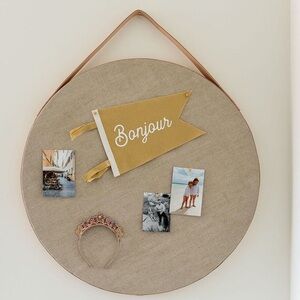 Round McGee and co bulletin board